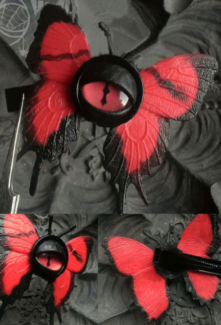 ハロウィーンコスプレ　目と蝶羽柄ヘアピン　赤色